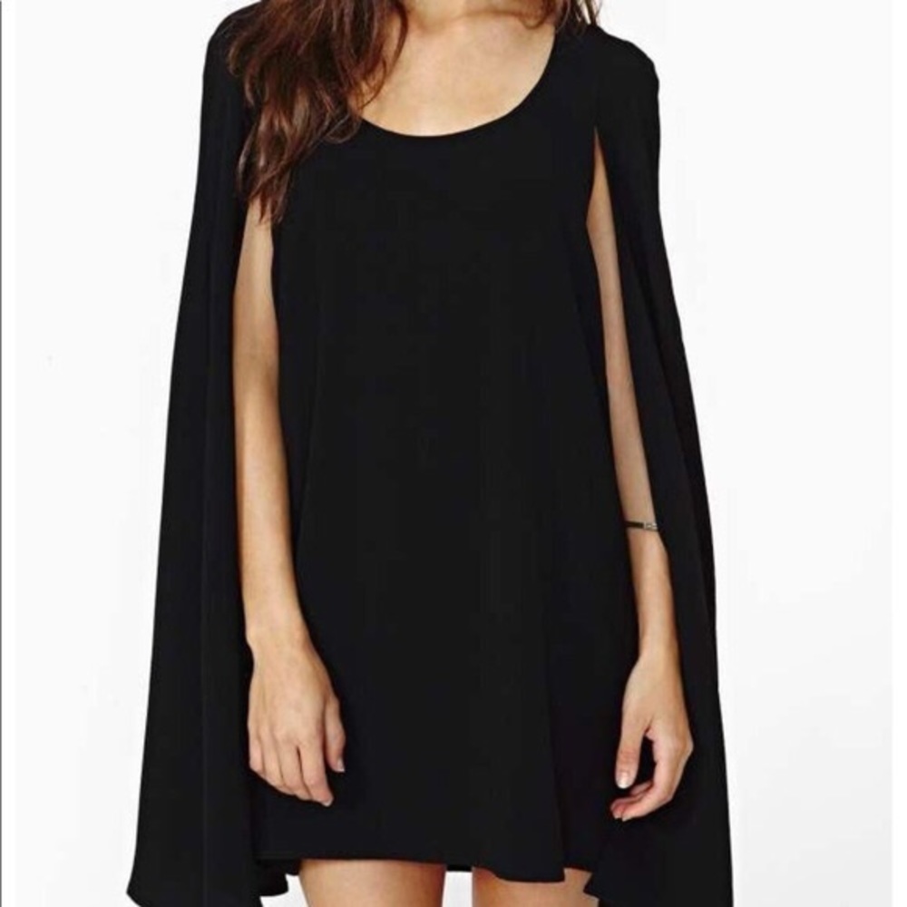 NWOT Nasty Gal Catherine cape dress, black S